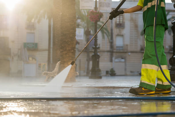 Best Patio and Deck Pressure Washing  in Santa Anna, TX